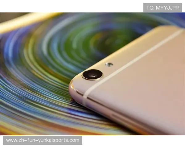 1600万超清柔光自拍 极速体验加成：vivo X7详细评测